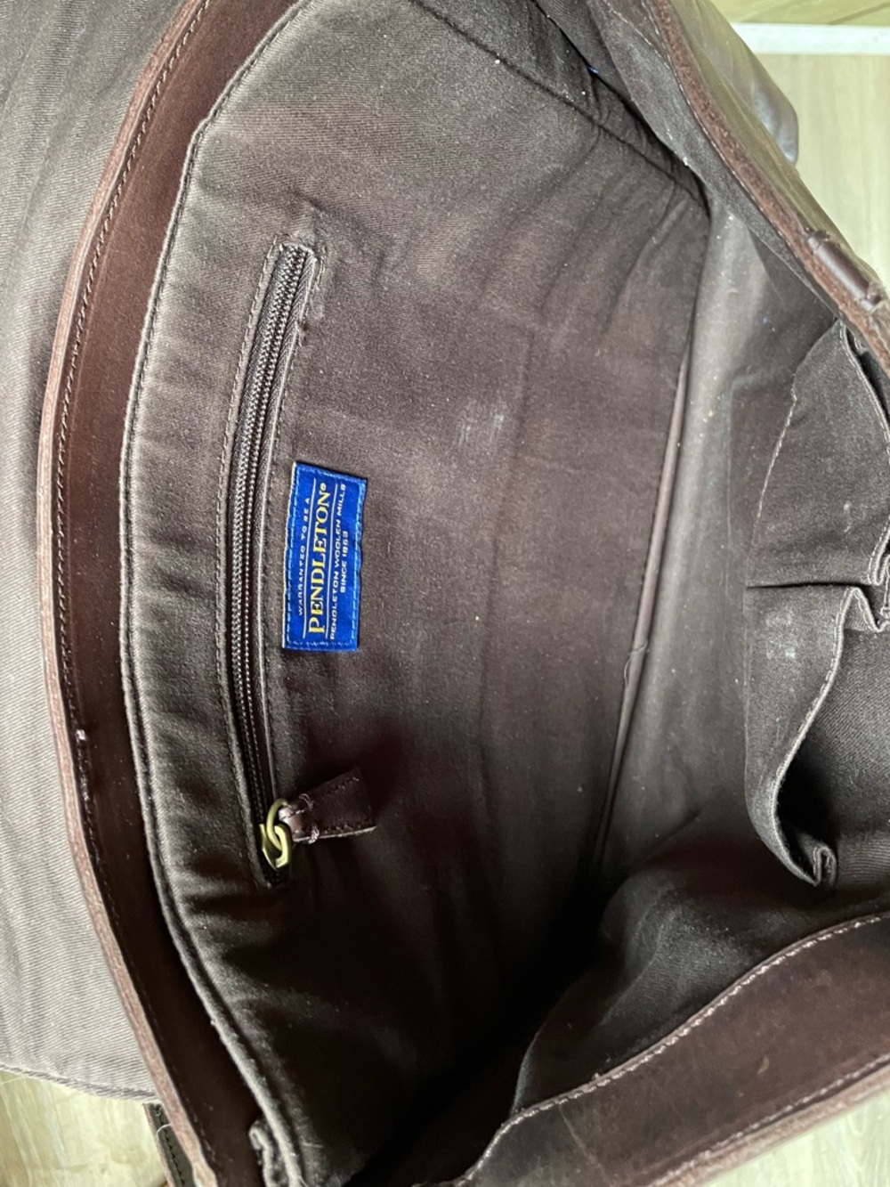 Pendleton Leather and Wool Messenger Bag - Picture 6 of 6